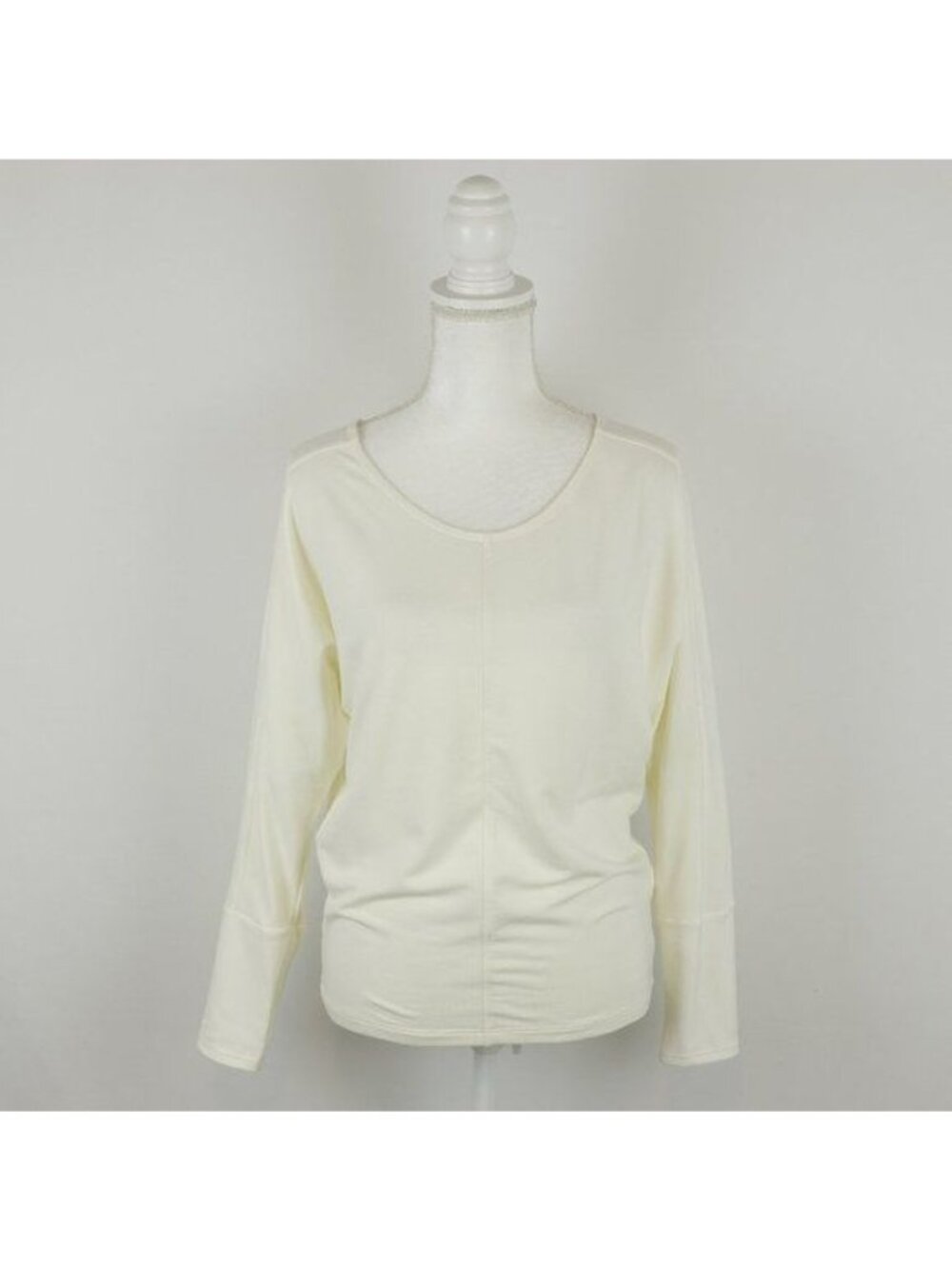 Roadrunner Sports Women's Small Cream Scoop Neck Dolman Sleeve Knit Blouse